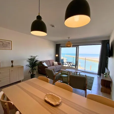 In With Sea Views アパート ニーウポールト